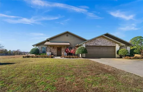 651 Dela Cruz Dr, Winnsboro, TX 75494