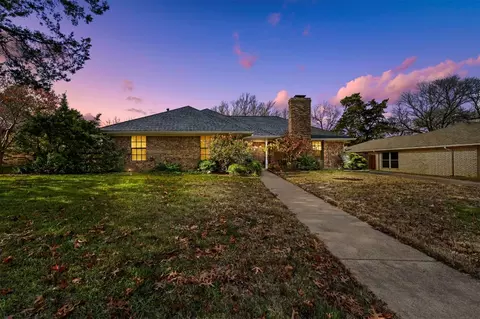 1114 Valerie Dr, Cedar Hill, TX 75104