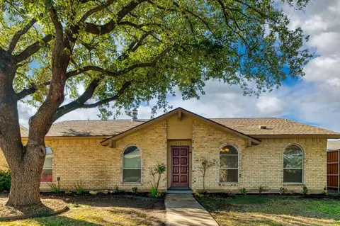 4721 Sprucewood Ln, Garland, TX 75044