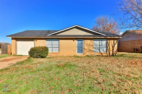 5250 Coronado Ct, Abilene, TX 79605