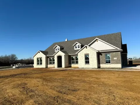 610 Brown Rd, Leonard, TX 75452