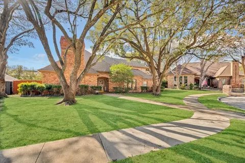 3332 Russell Cir, Plano, TX 75023