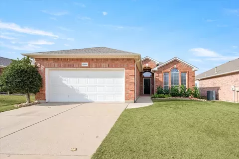 12805 Old Macgregor Ln, Fort Worth, TX 76244