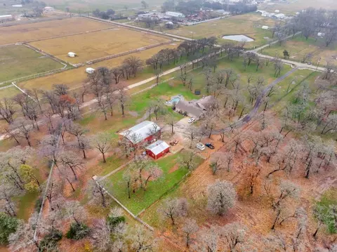 View/Area - 2339 E Blackjack Rd, Pilot Point, TX 76258 photo 5 of 5
