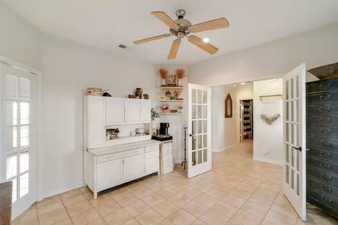 Kitchen - 2339 E Blackjack Rd, Pilot Point, TX 76258 photo 4 of 5
