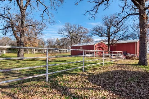 Exterior - 2339 E Blackjack Rd, Pilot Point, TX 76258 photo 9 of 10