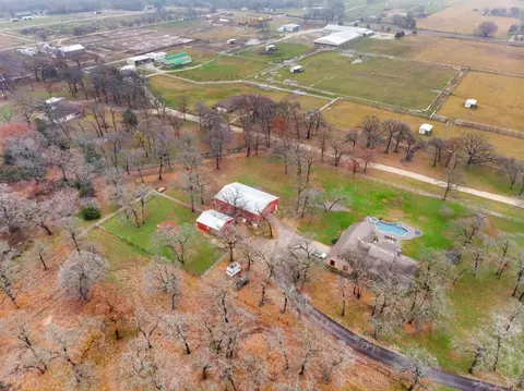 View/Area - 2339 E Blackjack Rd, Pilot Point, TX 76258 photo 4 of 5