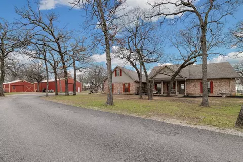 Exterior - 2339 E Blackjack Rd, Pilot Point, TX 76258 photo 2 of 10
