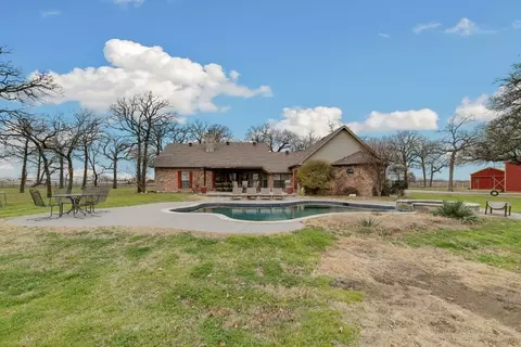 Exterior - 2339 E Blackjack Rd, Pilot Point, TX 76258 photo 5 of 10