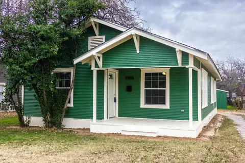 1906 Vincent St, Brownwood, TX 76801
