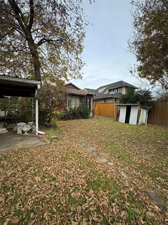 2624 South Blvd, Dallas, TX 75215 29 Photos Movoto