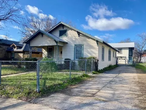 2303 Lincoln Ave, Fort Worth, TX 76164