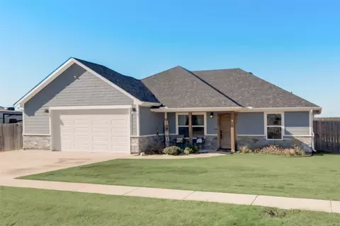 710 S Broadway St, Collinsville, TX 76233