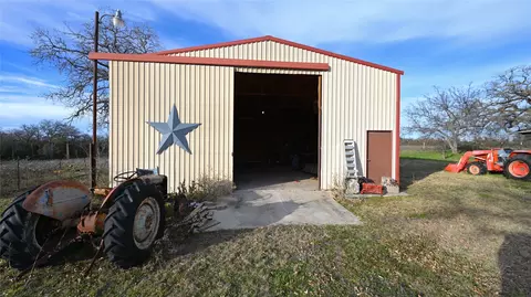 540 Perkins Rd, Bowie, TX 76230