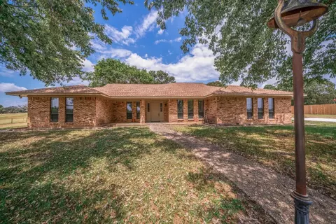 7036 W Fm 1252 Rd, Gladewater, TX 75647