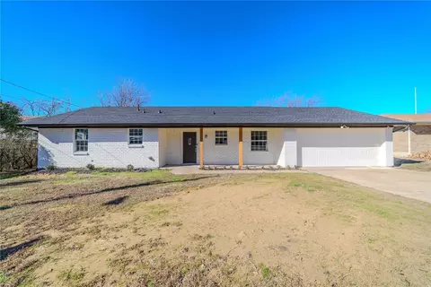 815 Walnut St, Royse City, TX 75189