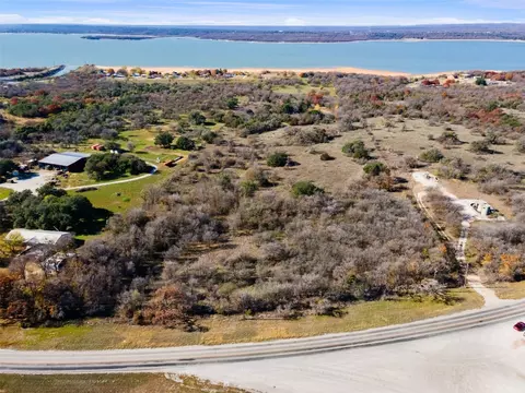1519 Private Rd, Bridgeport, TX 76426