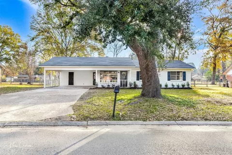 115 Flagg Dr, Haughton, LA 71037