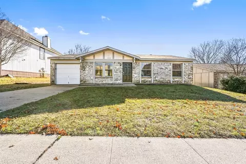 1410 Bob White Dr, Garland, TX 75040
