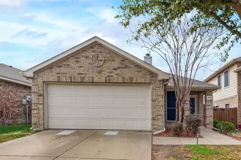 4023 Ridgetop Dr, Heartland, TX 75126