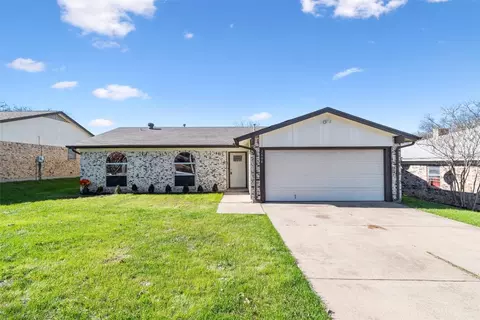 2608 Nelwin Pl, Arlington, TX 76016