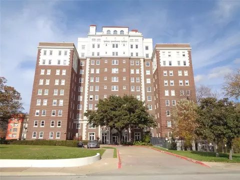329 E Colorado Blvd #706, Dallas, TX 75203