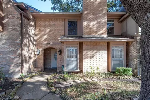 5104 Meadowcreek Dr, Dallas, TX 75248