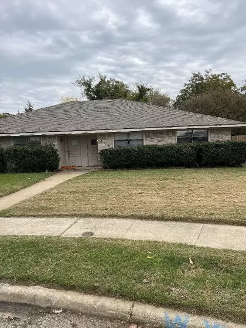 308 Christie Ct #308 AND 310, Irving, TX 75060