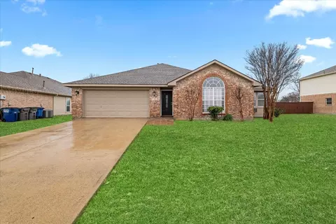 113 Cottonwood Ln, Little Elm, TX 75068