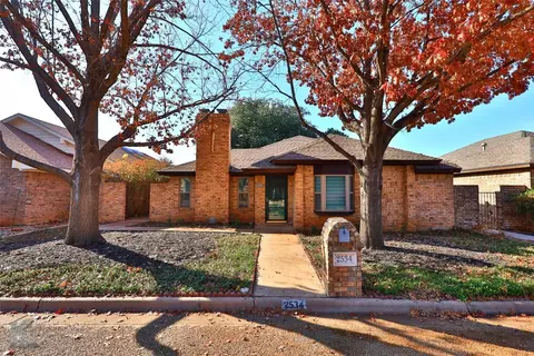 2534 Cloverleaf Ln, Abilene, TX 79601