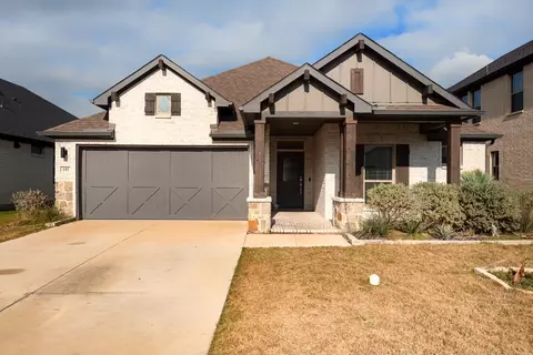 157 Camp Fire Dr, Waxahachie, TX 75165