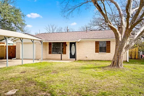 1826 S Center St, Denison, TX 75021
