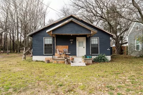 407 S Scullin Ave, Denison, TX 75020