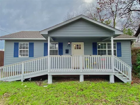 1814 Pueblo St, Dallas, TX 75212