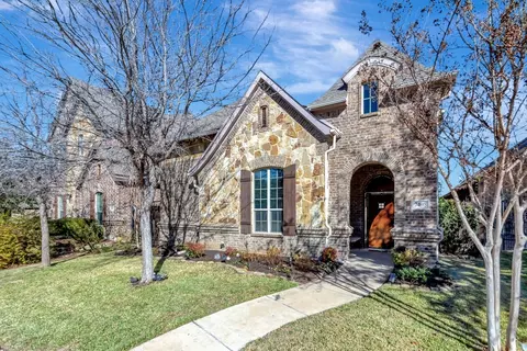 7408 Park Place Dr, North Richland Hills, TX 76182