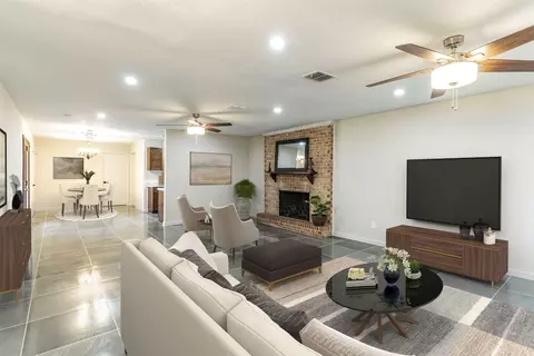 1824 W 11th St, Irving, TX 75060