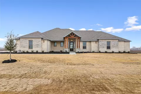 1661 Blackfoot Pkwy, Waxahachie, TX 75165