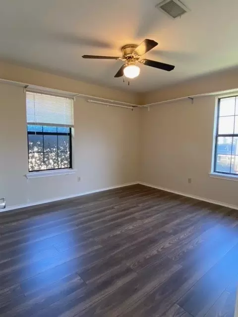 307 E Hunt St, Leonard, TX 75452 photo 8