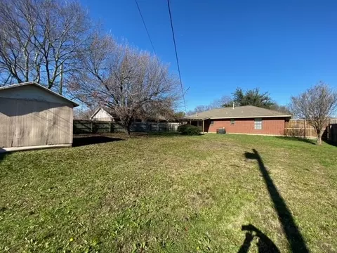 307 E Hunt St, Leonard, TX 75452 photo 17