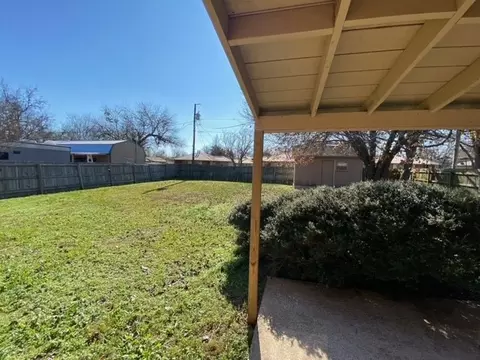 307 E Hunt St, Leonard, TX 75452 photo 18