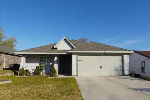 1325 E Jessamine St, Fort Worth, TX 76104