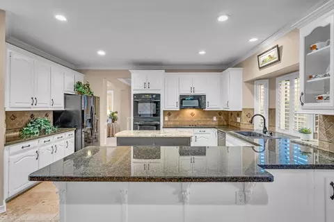 8600 Olympia Trace Cir, Fort Worth, TX 76244