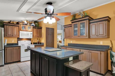 564 Trail Rd, Denison, TX 75021 photo 11