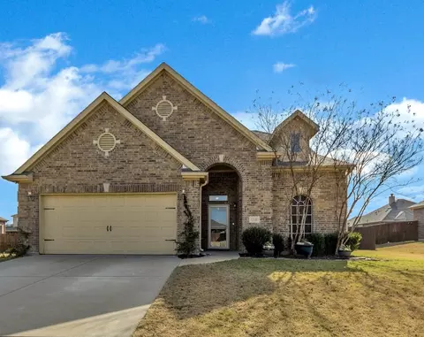 1518 Oak Park Ln, Cedar Hill, TX 75104