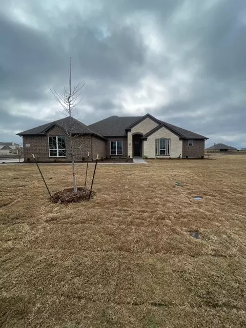 1398 Emilia Dr, Farmersville, TX 75442