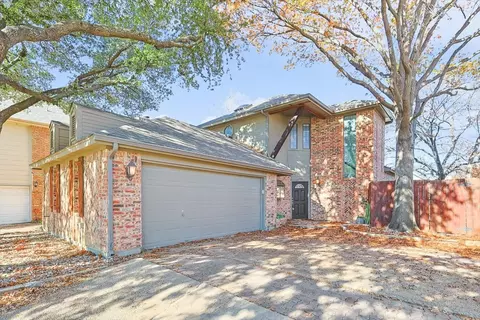 2937 Eagles Nest Dr, Bedford, TX 76021