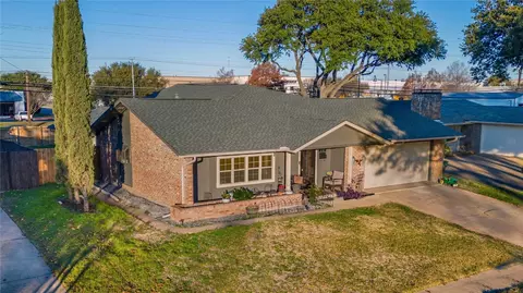 2321 Scotswood Dr, Garland, TX 75041
