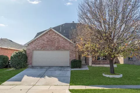 1057 Grand National Blvd, Fort Worth, TX 76179