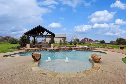 4745 Wild Stallion Ct, Fort Worth, TX 76126