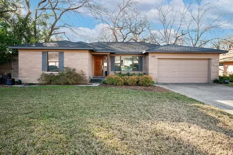 8314 Stony Creek Dr, Dallas, TX 75228